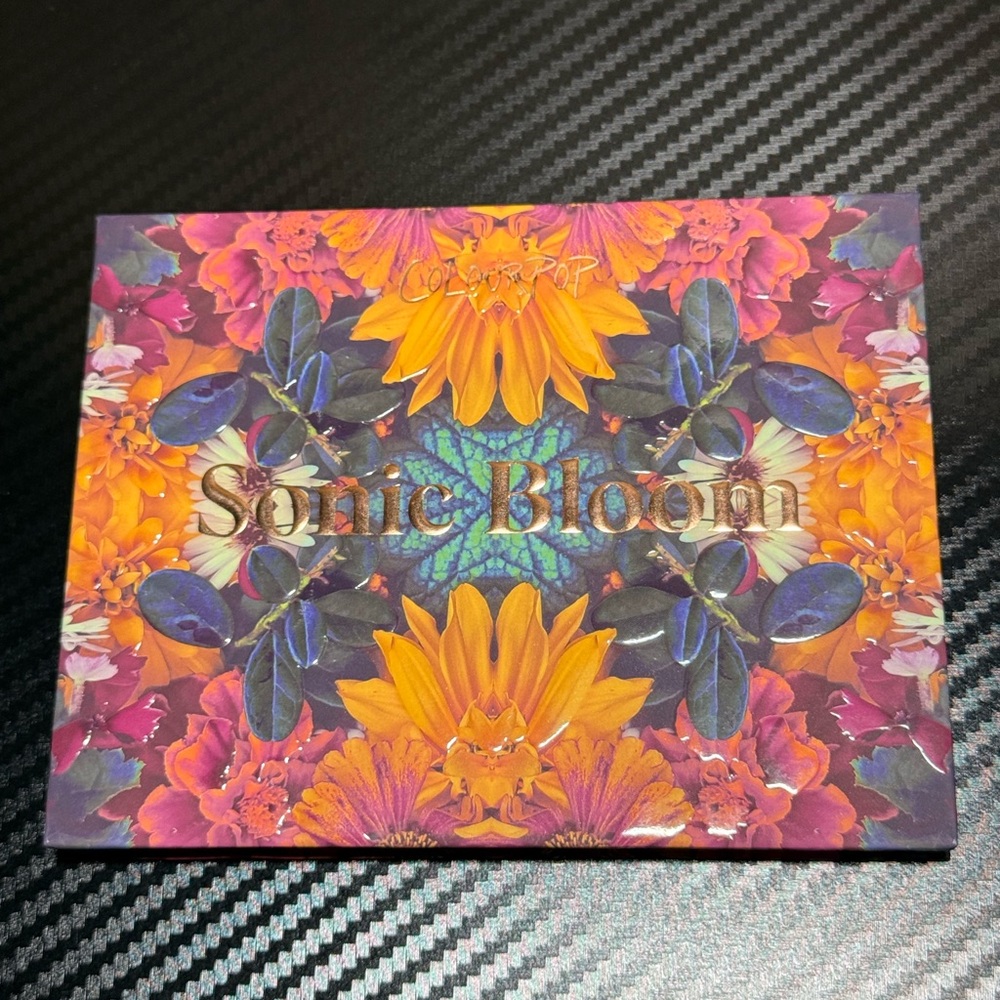 ColourPop Eyeshadow Palette - Sonic Bloom - Picture 5 of 6